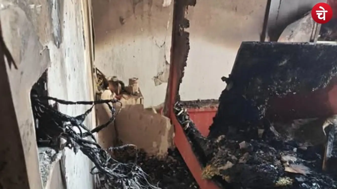 An image of a fire in Greater Noida
